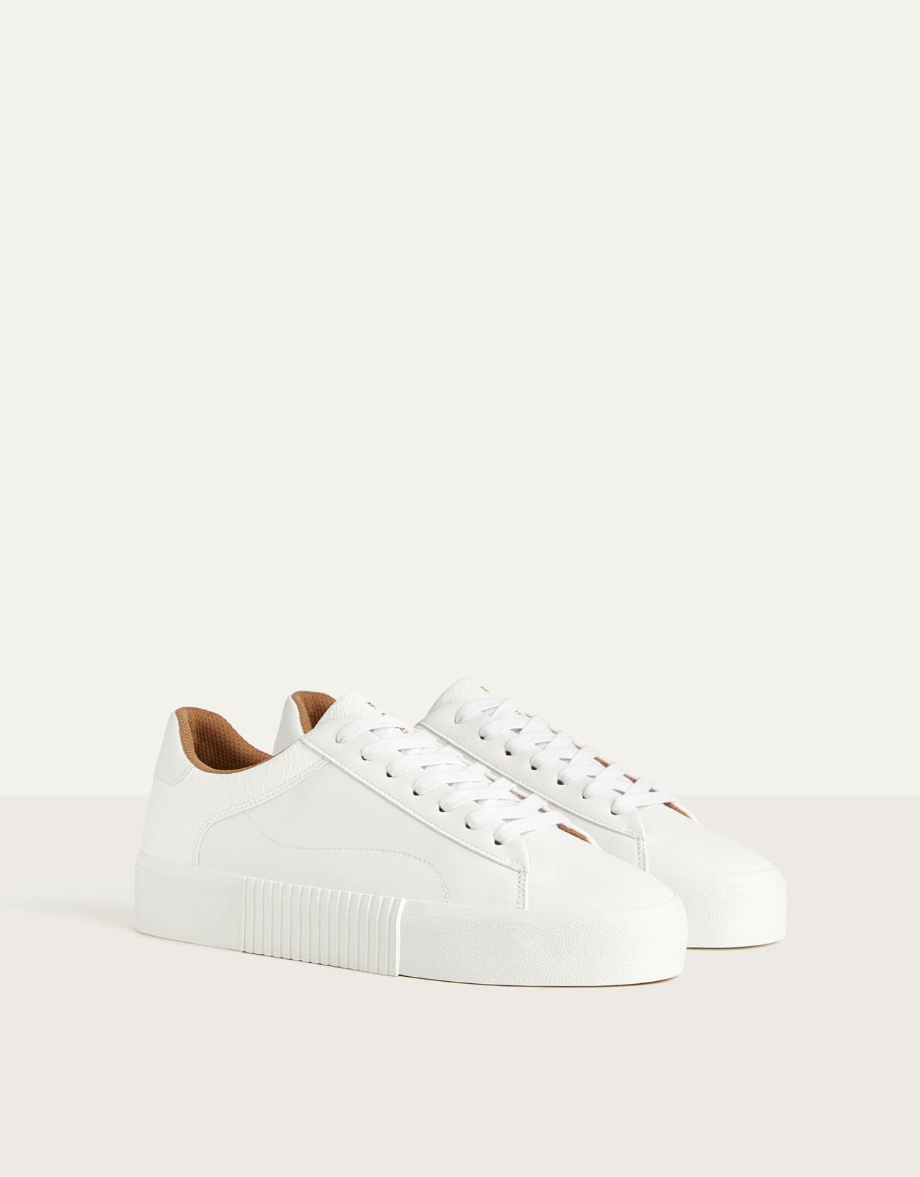 white bershka trainers